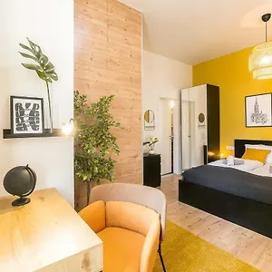 A13- Boutique Apartments, Location, By Bqa , Budapest Ungarn