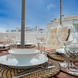 tia-anica-house-i-apartment-with-terrace-in-central.hotelaalgarve.com/