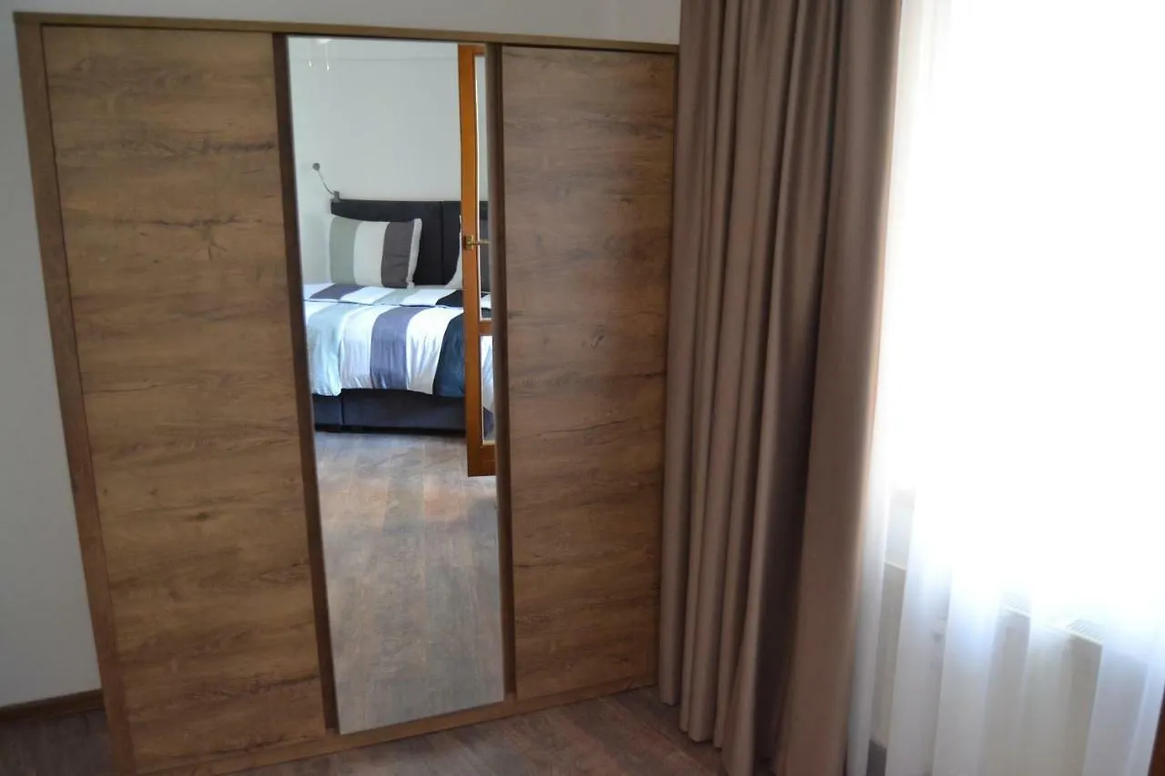Like Home Apartments Prague 0*,